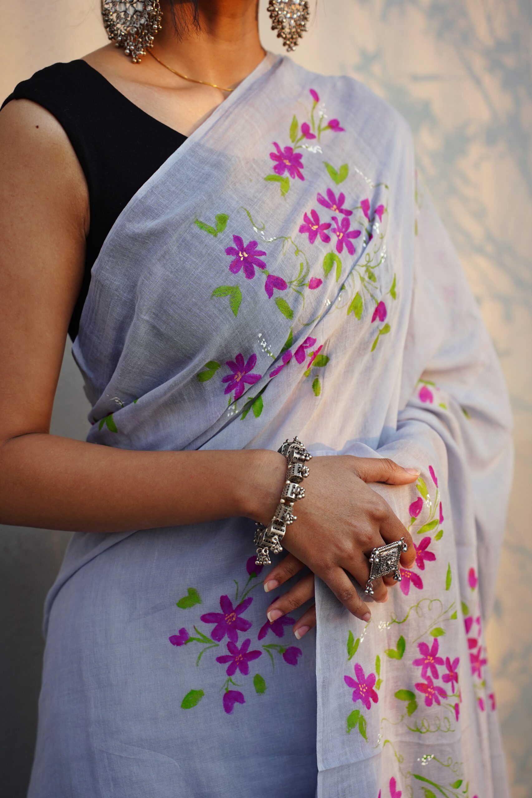 Handloom Hand-Painted Ready-to-Wear Saree - Image 2