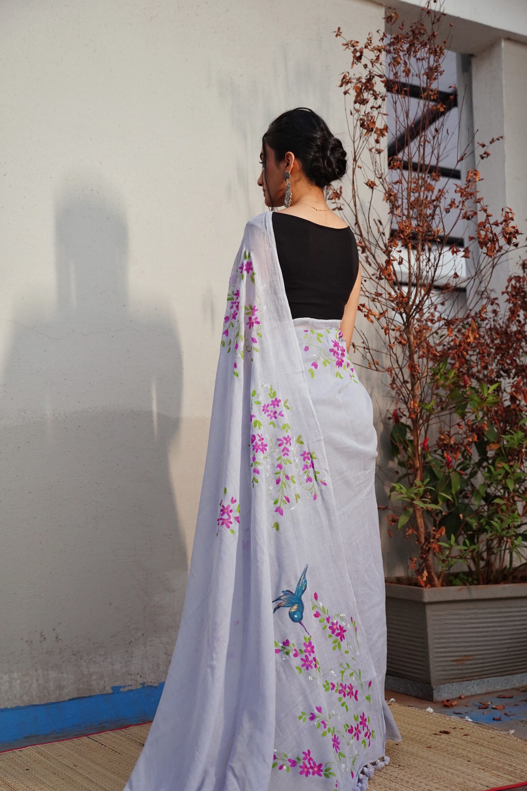 Handloom Hand-Painted Ready-to-Wear Saree - Image 3